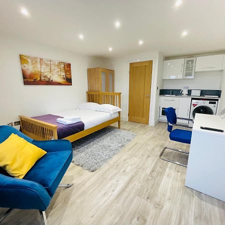New Modern Studio Apartment, Parking, Netflix كينيلورث المظهر الخارجي الصورة