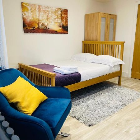 New Modern Studio Apartment, Parking, Netflix كينيلورث المظهر الخارجي الصورة